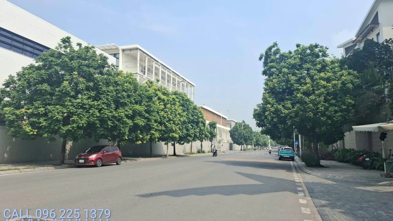 Bán đất Ngọc Thụy 90m² giá thỏa thuận - Cơ hội đầu tư hiếm có!