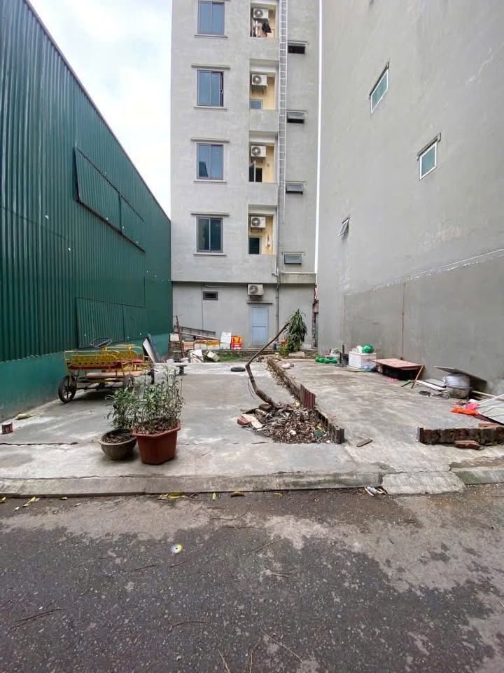 Đất nền Đa Tốn 65m² giá 5.5 tỷ - Gần chợ, ô tô vào tận nơi!