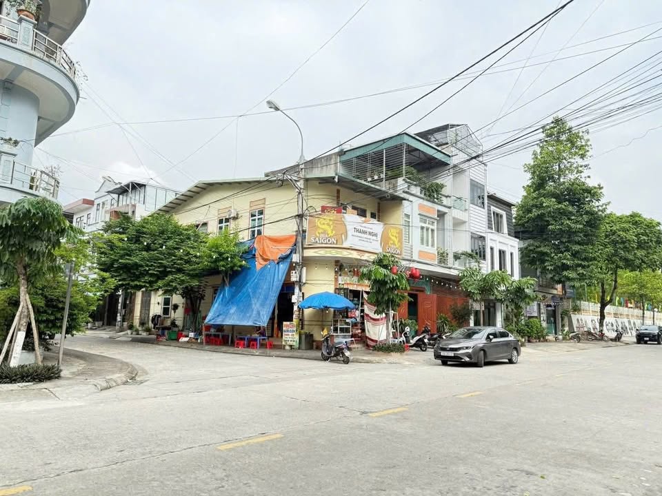 Nhà 2 mặt tiền đường Nguyễn Thị Định, Lào Cai 109m² giá 5 tỷ - Kinh doanh cực tốt!