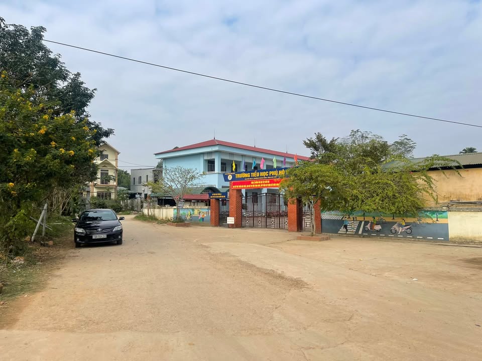 Đất nền Phú Hộ 150m² giá 1.1 tỷ - Đường rộng ô tô tránh nhau!