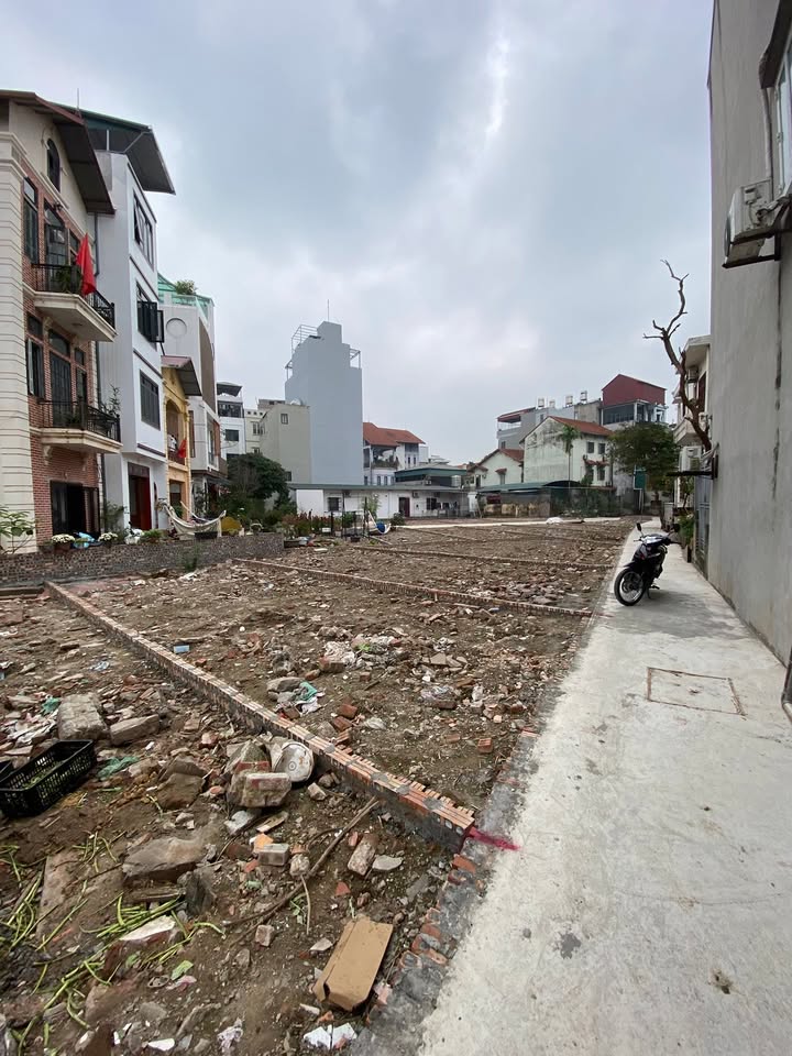 Đất nền Ngọc Thụy Long Biên 51m² giá 8.67 tỷ - Vị trí đẹp, không khí trong lành!