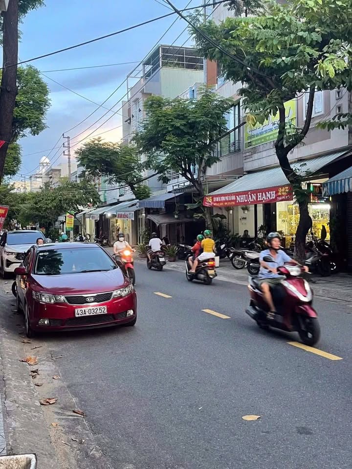 Nhà mặt tiền Thái Thị Bôi 122m² giá 9.9 tỷ - Đầu tư sinh lợi ngay!