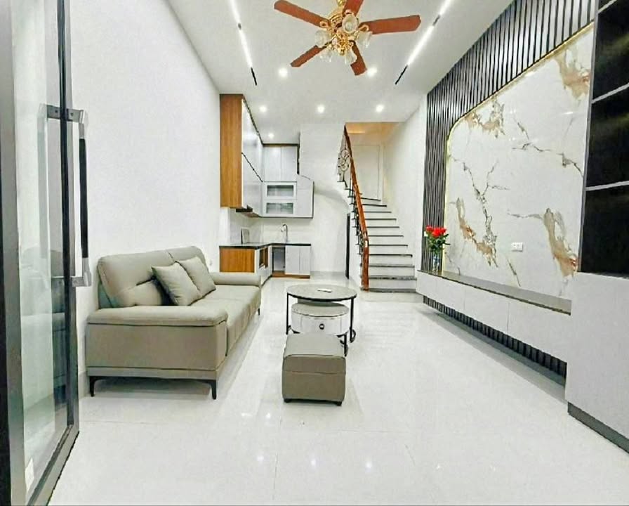 Nhà phân lô Đào Tấn, Ba Đình 35m² giá 7.8 tỷ - Ô tô vào tận nơi, thiết kế hiện đại!