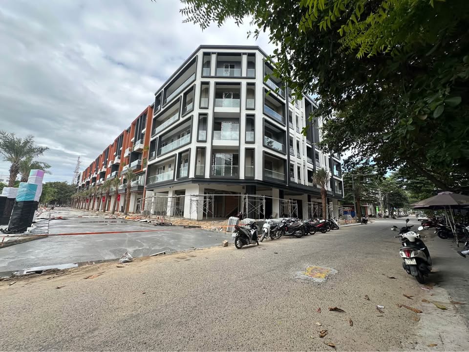 Bán nhà mặt phố Phan Rang 135m² giá 12 tỷ - Vị trí đắc địa cho kinh doanh