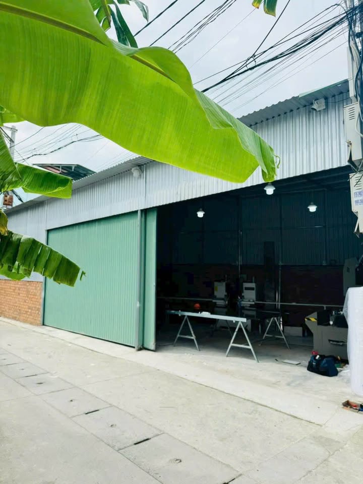 Nhà xưởng Hẻm 58 Lương Định Của, Nha Trang - 61.4m², Giá 2.2 tỷ - Pháp lý rõ ràng!