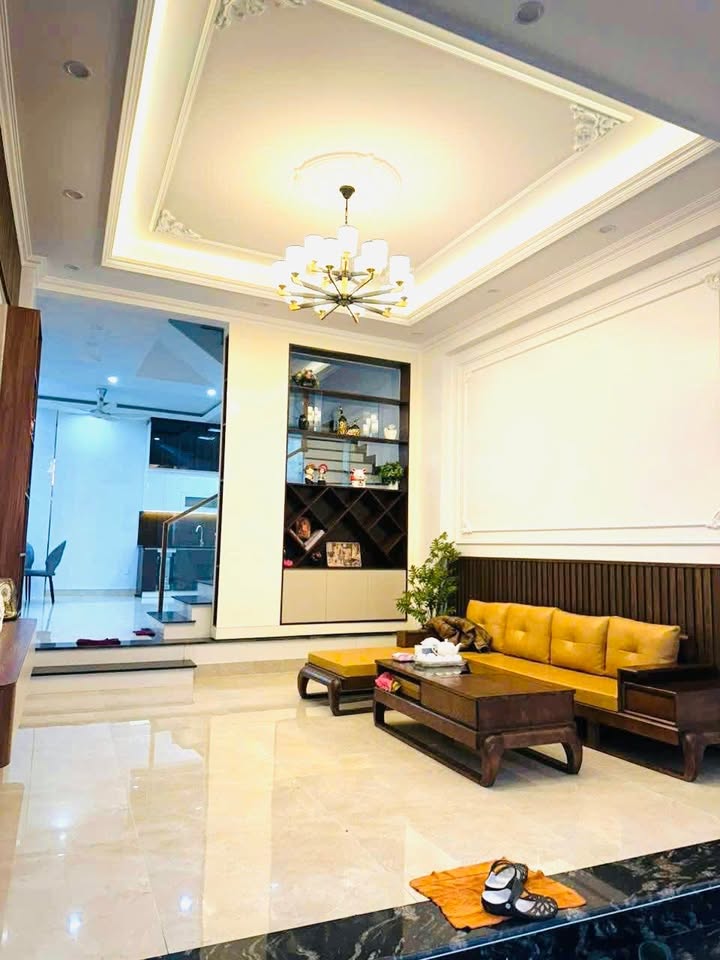 Nhà 3 tầng 66m² ngõ 169 Trần Nguyên Hãn, Lê Chân, Hải Phòng - Giá 5,85 tỷ - Nội thất full