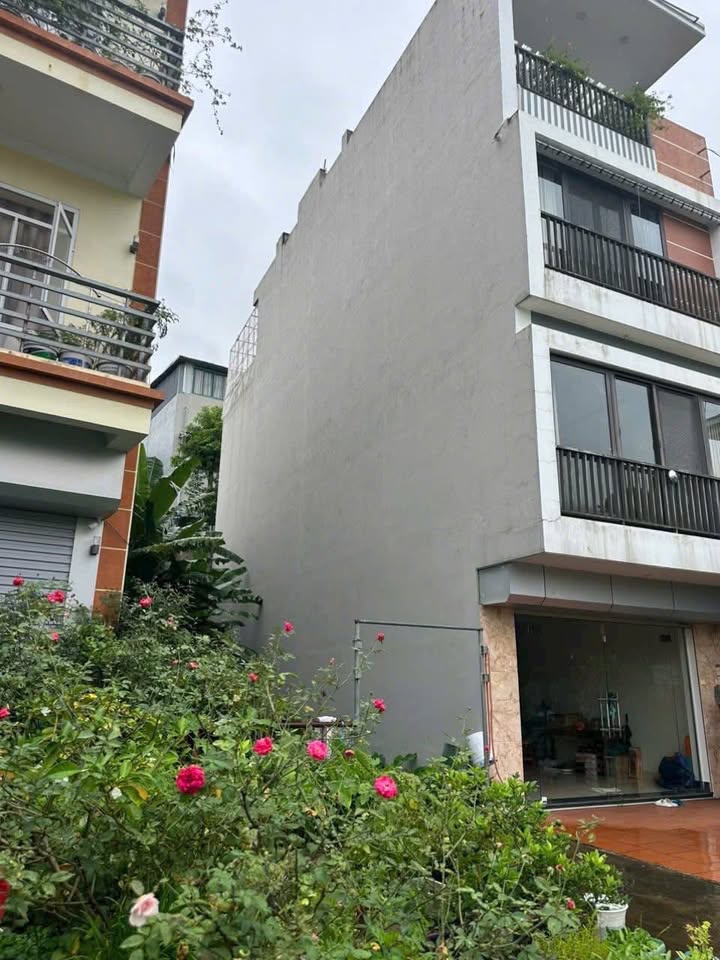 Đất nền Bãi Cháy Hạ Long 85,6m² giá chỉ 3 tỷ - Ô tô đậu tận cửa!