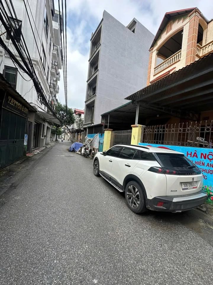 Đất nền Cự Khối Long Biên 51.5m² giá 7.5 tỷ - Cơ hội đầu tư tuyệt vời!