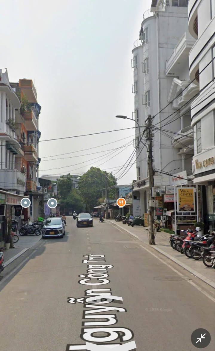 Nhà 2 Tầng 2 Mặt Tiền Nguyễn Công Trứ, Huế 77m² giá 12 tỷ - Đầu tư sinh lời ngay!