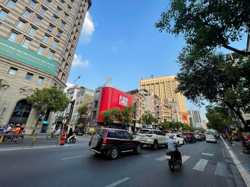 Nhà mặt đường Trần Nguyên Hãn, Lê Chân, Hải Phòng 98m² giá 14 tỷ - Hợp đồng thuê ổn định 18 triệu/tháng!