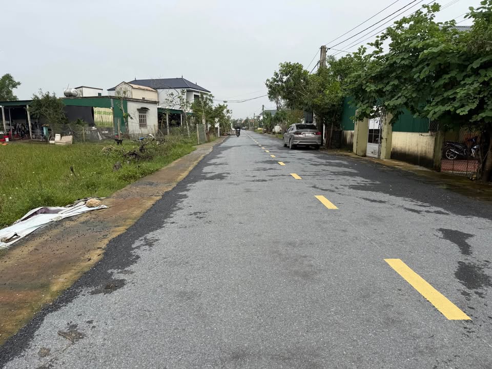 Đất Khối Thái Sơn, Vinh Lộc 90m² giá 2.xx tỷ - Tiềm năng kinh doanh vượt trội!