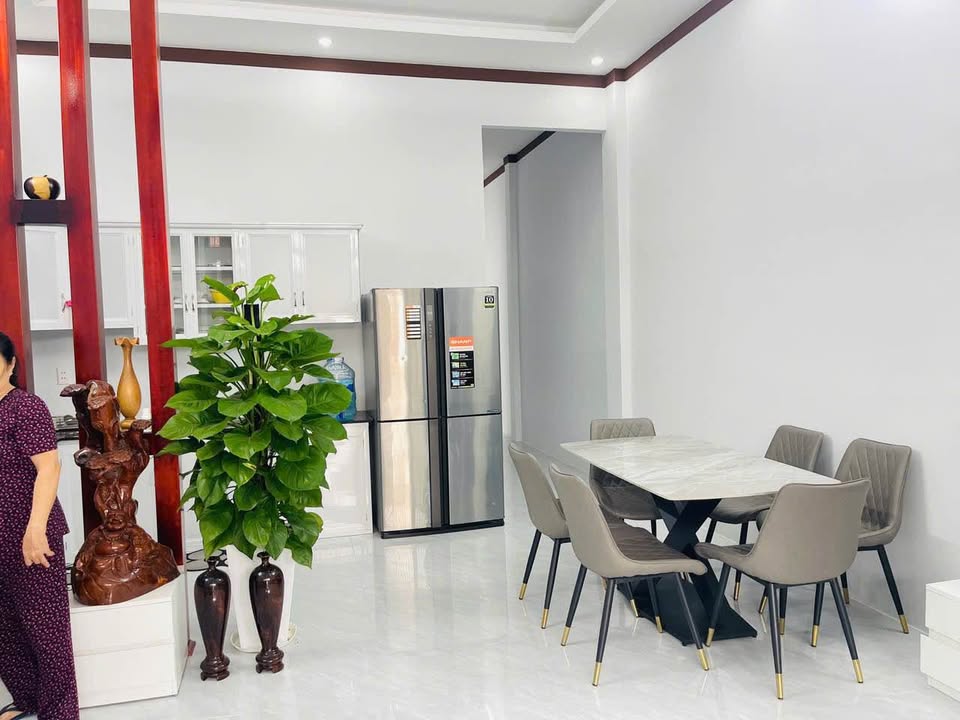 Nhà mặt tiền kinh doanh Đinh Núp Buôn Ma Thuột 95m² giá 4.5 tỷ - Đầu tư sinh lời ngay!