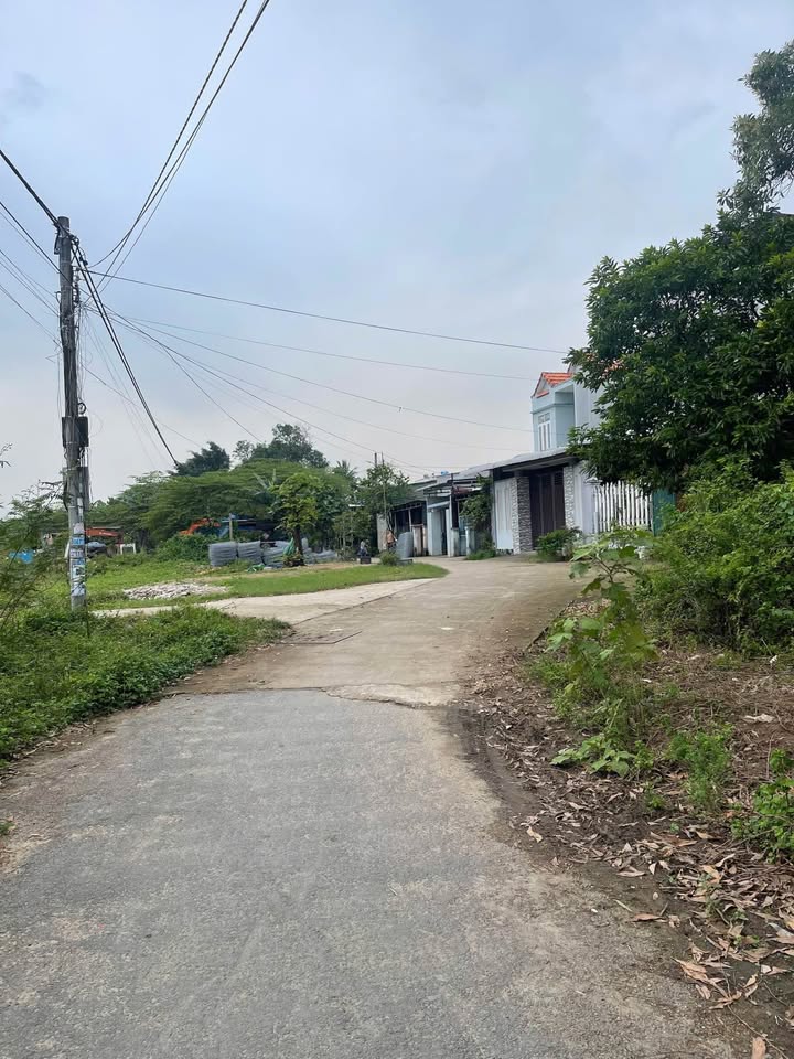 Đất nền mặt tiền Nguyễn Thông, Quảng Phú 264m² giá 800 triệu - Đầu tư sinh lời ngay!