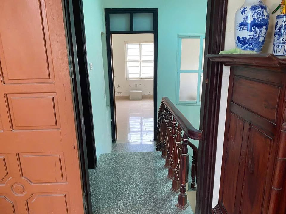 Nhà cho thuê 4 tầng phố Xốm, Phú Lãm, Hà Đông - Nội thất đầy đủ, chỉ 10 triệu/tháng!