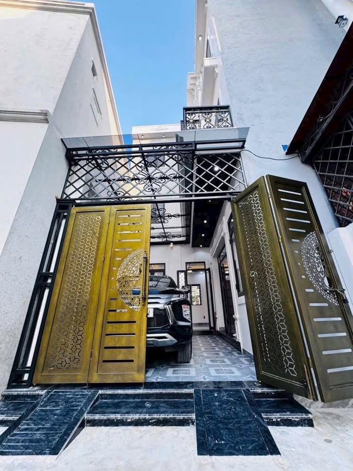 Nhà 3 tầng độc lập Đặng Cương, An Dương 72m² giá 3.6 tỷ - Tặng full nội thất!