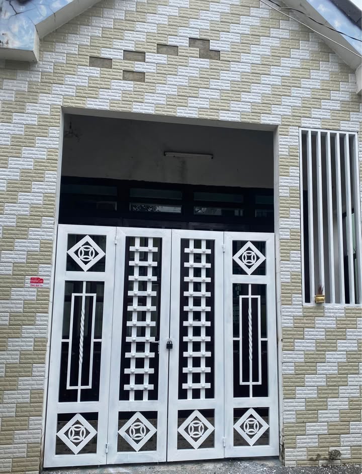 Nhà cho thuê đường Hồ Tùng Mậu, Tam Kỳ 2PN giá 3.5 triệu - Không ngập nước, tiện lợi cho văn phòng!