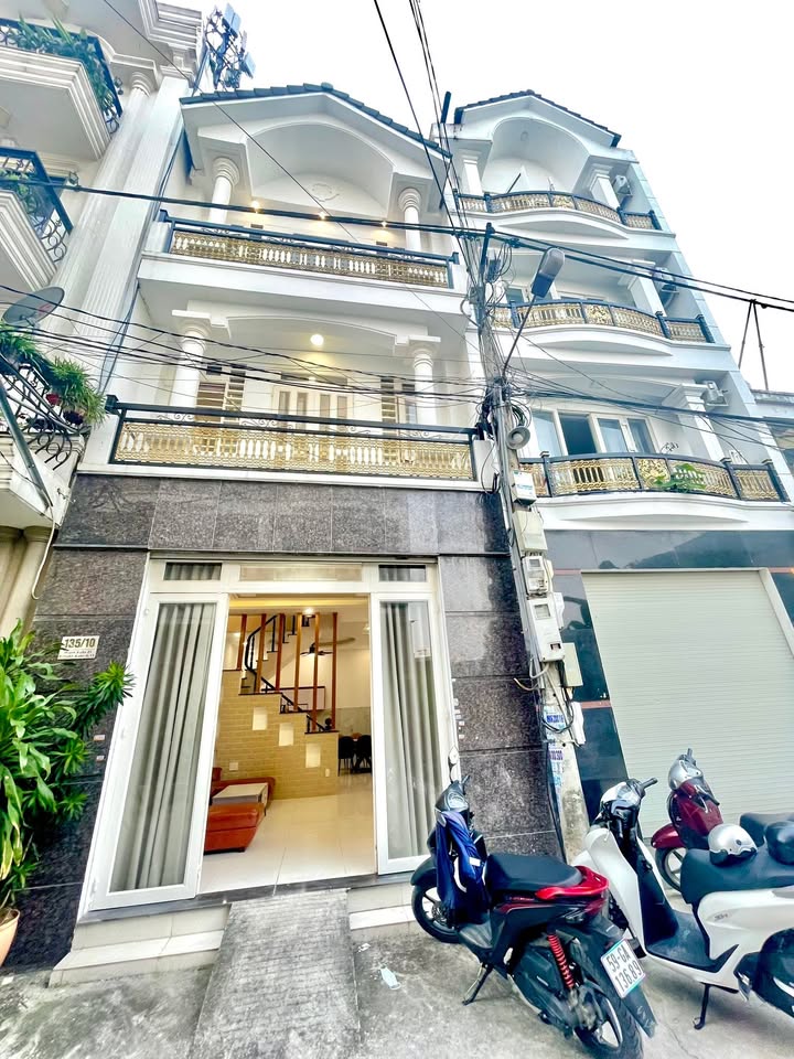 Nhà đẹp đường Thạnh Xuân 21, quận 12, 52m² giá 5.5 tỷ - Dọn vào ở ngay!