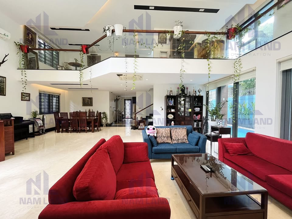 Cho thuê Villa Thảo Điền 400m² - Hồ bơi riêng, không gian sống lý tưởng!