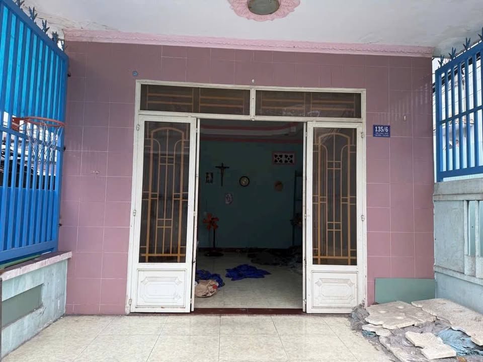 Nhà cấp 4 Tam Châu, Thủ Đức 125m² giá 4.5 tỷ - Sổ đỏ chính chủ, hẻm xe hơi