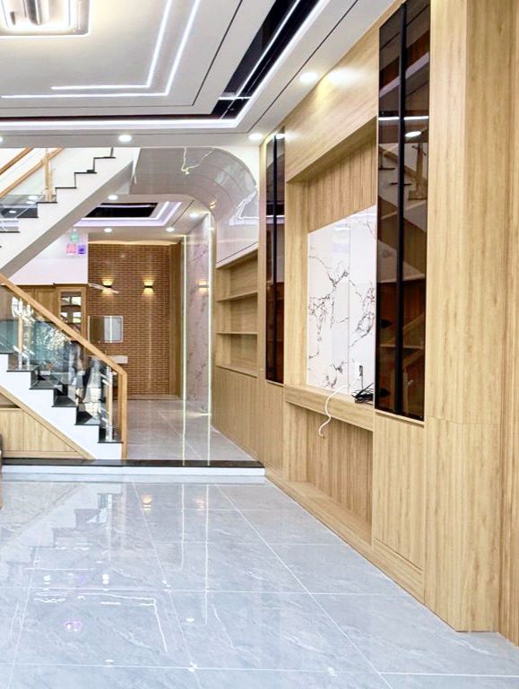 Nhà 4 tầng đường Tỉnh Lộ 43, Bình Chiểu 70m² giá 5.95 tỷ - Đậu xe 7 chỗ thoải mái!