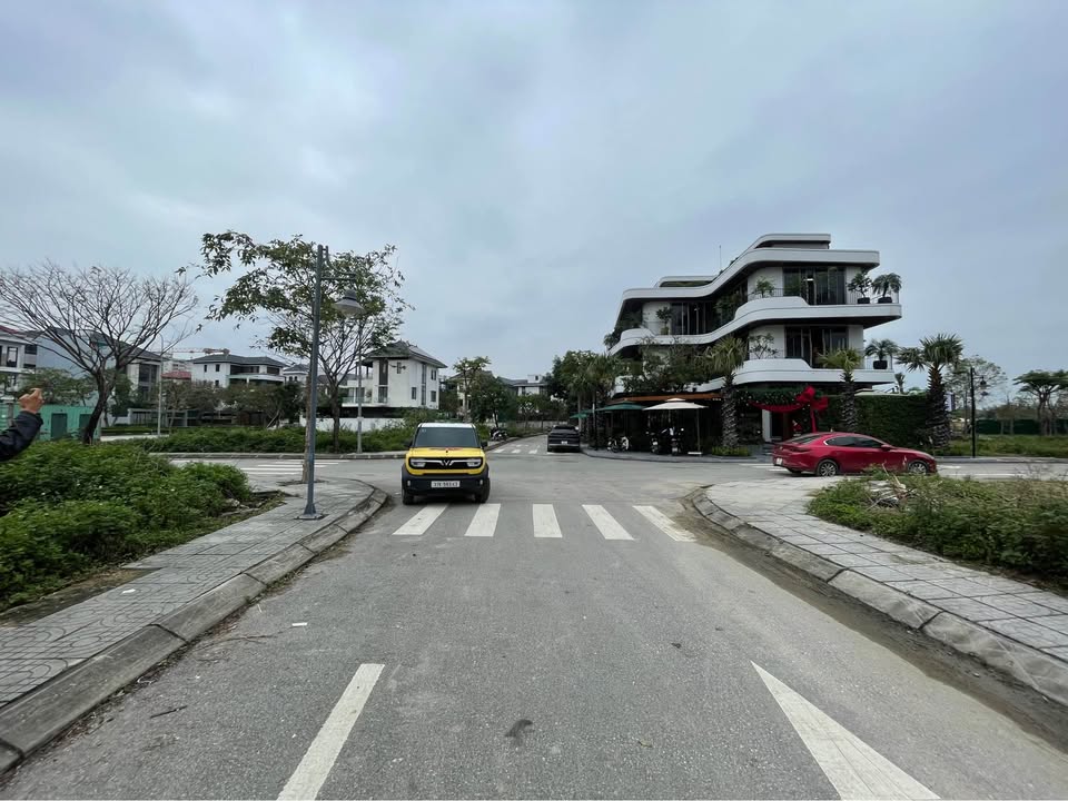 Biệt thự Handico Vinh Tân 213m² giá 9 tỷ - Khu dân cư đông đúc, văn minh!