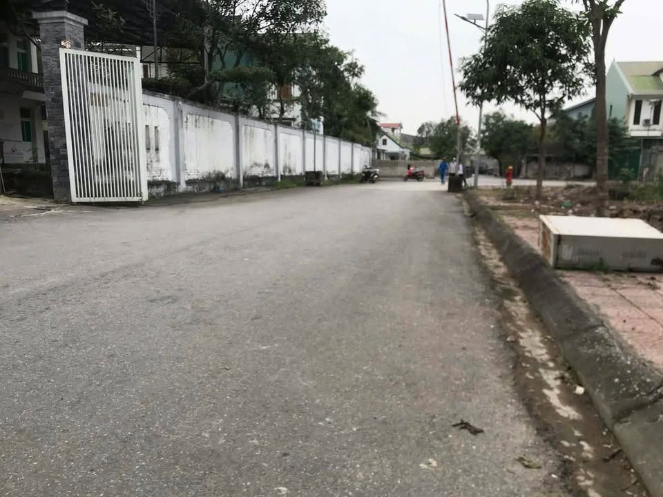 Đất dự án Phú Thọ, Nghi Phú, 140m² giá 5.3 tỷ - Vị trí đắc địa gần sân bay!