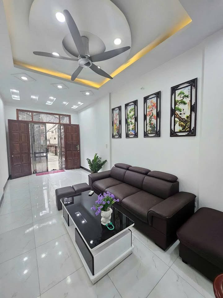 Nhà 4 tầng tại Đại Từ, Đại Kim, Hoàng Mai 38m² giá 8.25 tỷ - Đầy đủ công năng, sẵn sàng ở ngay!