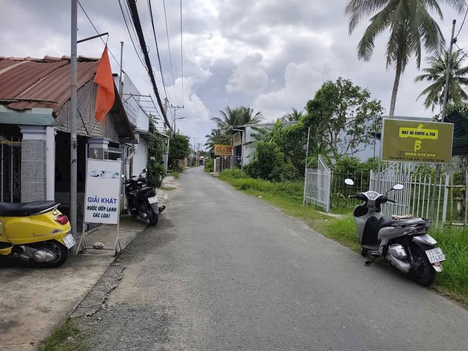 Nhà mặt tiền đường Nguyễn Văn Trung, Bến Tre 129m² giá chỉ 1.85 tỷ - Cơ hội vàng cho bạn!