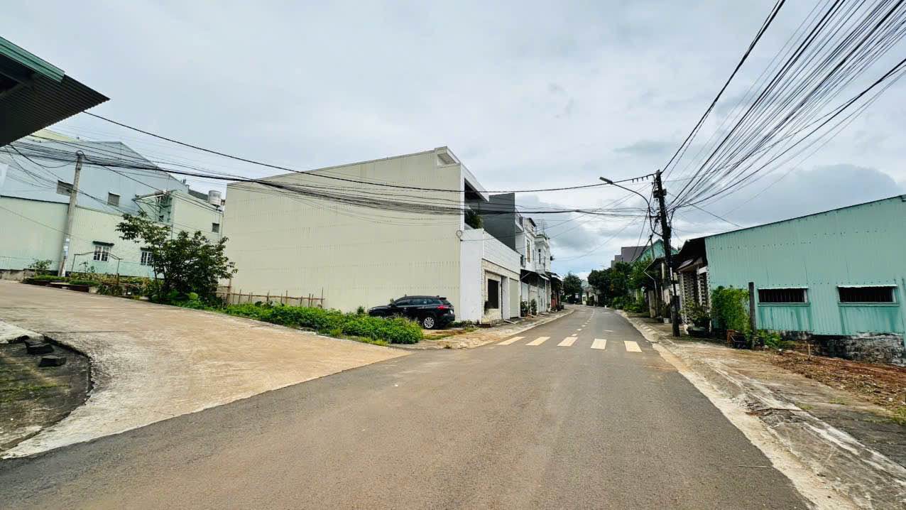 Đất mặt tiền Lê Văn Tám, Pleiku 119.6m² giá 1.55 tỷ - Cơ hội đầu tư hấp dẫn!