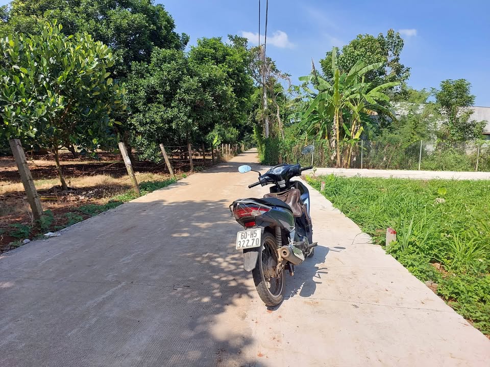 Đất nền phường Bình Lộc, Long Khánh 135m² giá 950 triệu - Sổ hồng riêng thổ cư 100%!