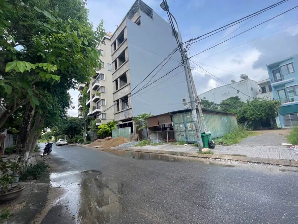 Đất mặt tiền Lê Thước 90m² giá 13.65 tỷ - Cơ hội đầu tư sinh lời lý tưởng!