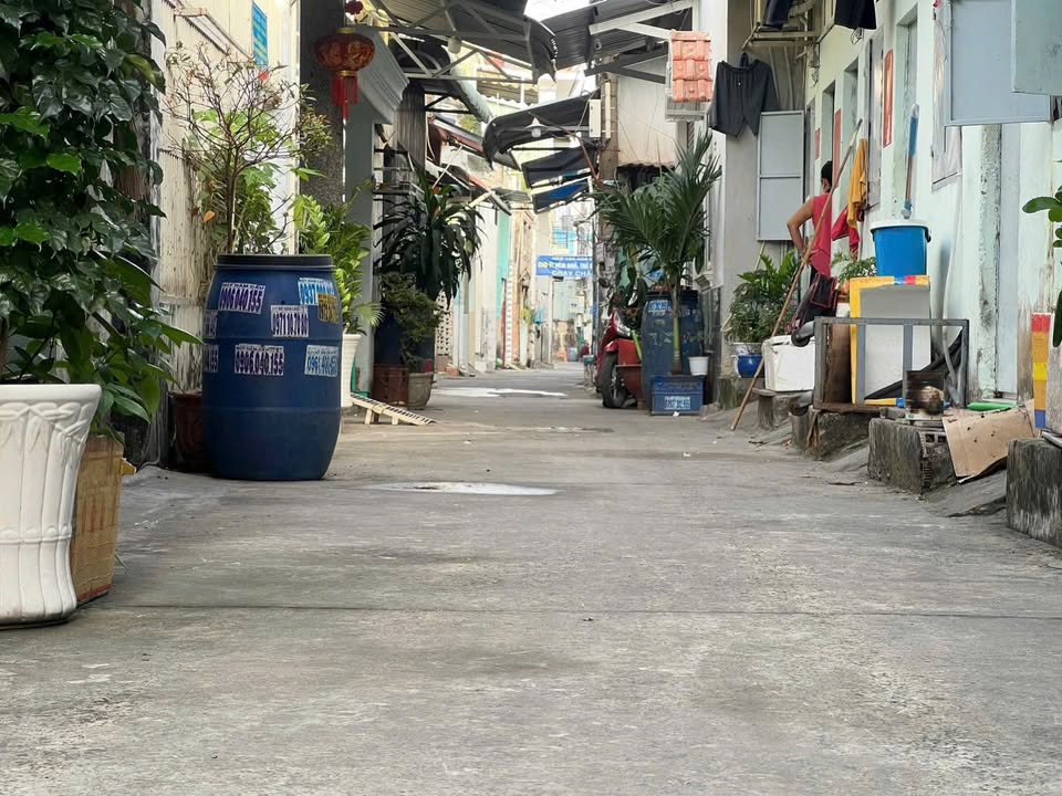 Nhà trọ Dĩ An 80m² giá 2.75 tỷ - Sát chợ Nguyễn Đức Thiệu, thu nhập ổn định!