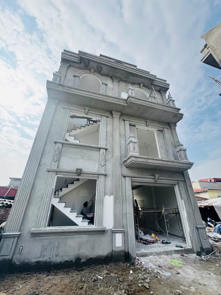 Nhà 3 tầng Bắc Sơn, An Dương 40m² giá 1.85 tỷ - Thiết kế hiện đại, đầy đủ tiện ích!