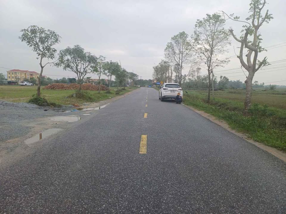 Đất Liên Vinh Thạch Đài 100m² giá 2.3 tỷ - Cơ hội đầu tư hấp dẫn!