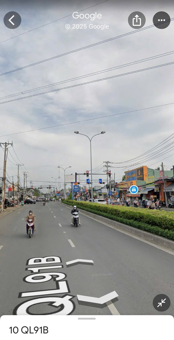 Vỉa hè cho thuê tại Nguyễn Văn Linh, Cần Thơ - Giá 1.8 triệu/tháng, kinh doanh ngay!