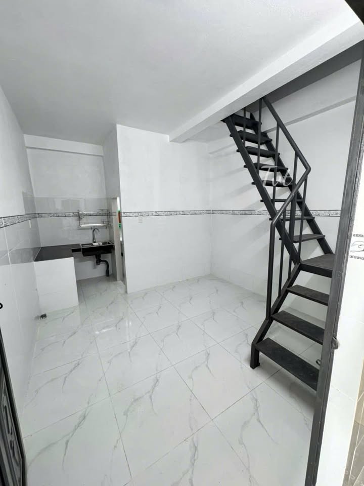 Cho thuê phòng trọ mới xây tại Nguyễn Văn Cừ, Cần Thơ - Giá chỉ 1.8 triệu/tháng!