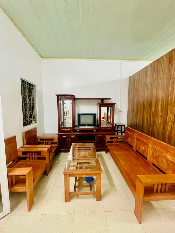 Bán nhà cấp 4 ngõ phố Vũ Hựu, Thanh Bình, 51m² - Giá đầu tư chỉ 1.79 tỷ!