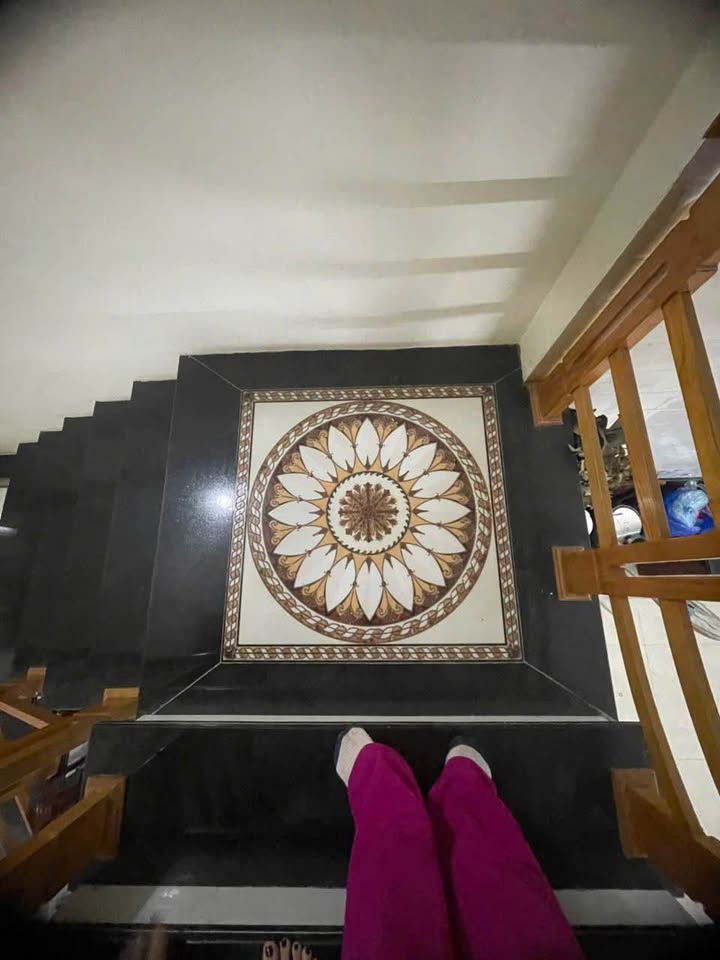 Nhà 2 tầng đường Lê Lai, phường Quảng Hưng 150m² giá chỉ 9.8 tỷ - Mới xây, tiện ích đầy đủ!