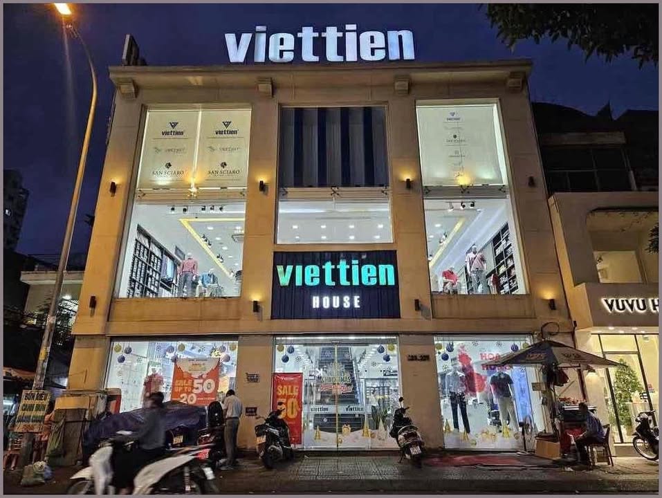 Cho thuê mặt bằng kinh doanh đường Nguyễn Trãi, Q1 - Diện tích 234m², giá 500 triệu/tháng!