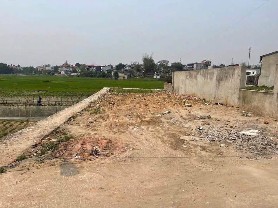 Đất nền liền kề Thịnh Đán 136m² giá 1 tỷ - Ô tô vào tận đất!