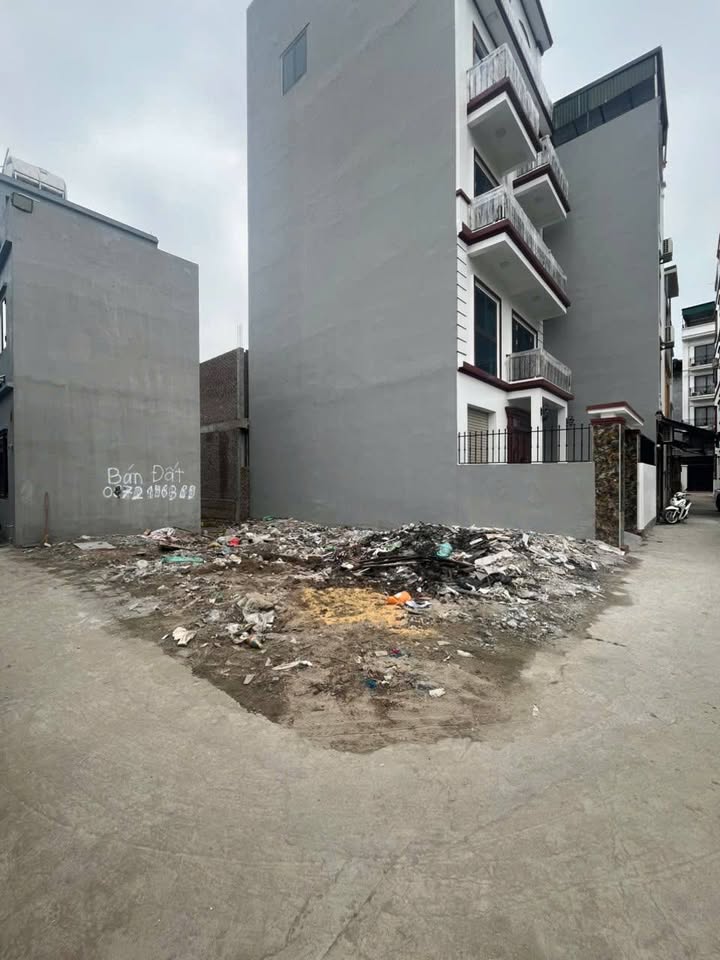 Đất Lô Góc Phường Phúc Lợi 40m² giá nhỉnh 4.5 tỷ - Cơ hội đầu tư tuyệt vời!