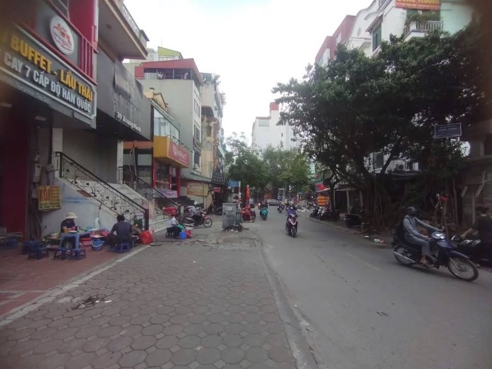 Cho thuê mặt bằng kinh doanh Tầng 1 đường Trung Kính, Cầu Giấy 40m² - Phù hợp văn phòng, showroom!