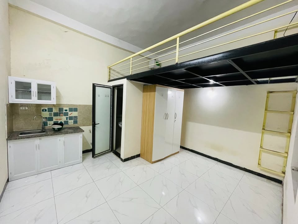 Phòng cho thuê Cầu Giấy 20m² giá 4 triệu - View đẹp, ở ngay!