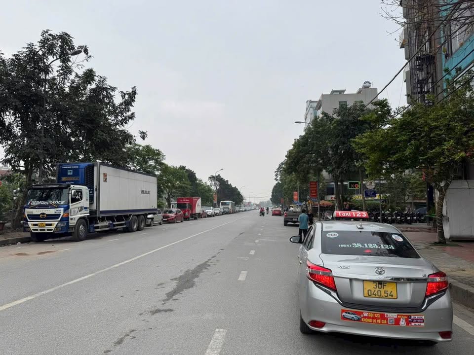 Đất nền Kim Chung Đông Anh 45m² giá 5 tỷ - Ngõ 3 ô tô tránh, vị trí đắc địa!