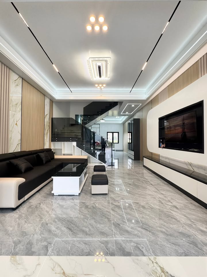 Nhà 3 tầng mới hoàn thiện tại khu đô thị Nam Hoàng Đồng 92.5m² giá 5 tỷ - Đầu tư sinh lời lý tưởng!