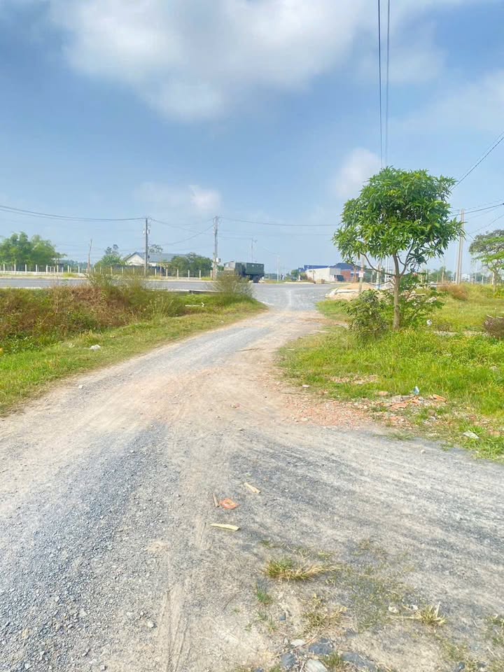 Đất nền Hòa Khánh Đức Hòa 290m² giá 1.85 tỷ - Cơ hội đầu tư hấp dẫn!