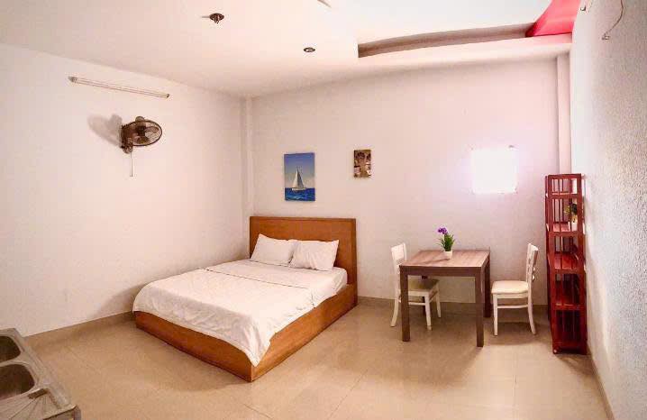 Nhà nhỏ cho thuê tại 373 Lý Thường Kiệt, Quận Tân Bình - Giá chỉ 3.79 triệu/tháng