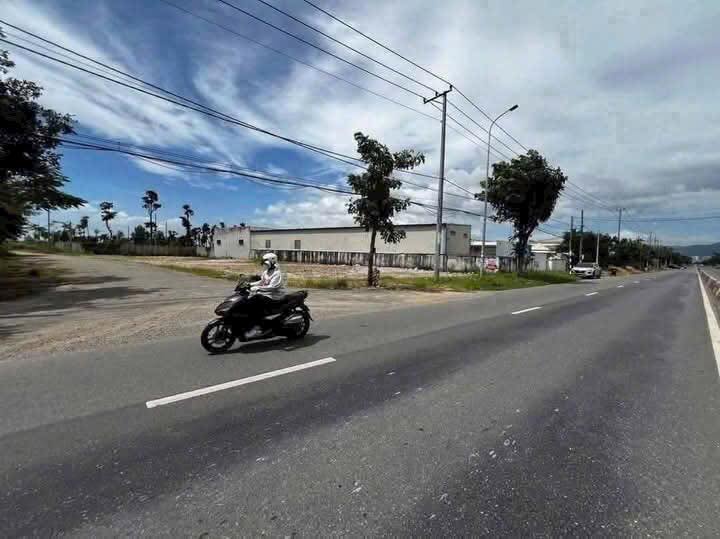 Đất nền Long Điền, Bà Rịa - Vũng Tàu 125m² giá 2.4 tỷ - Vị trí đắc địa tiềm năng!