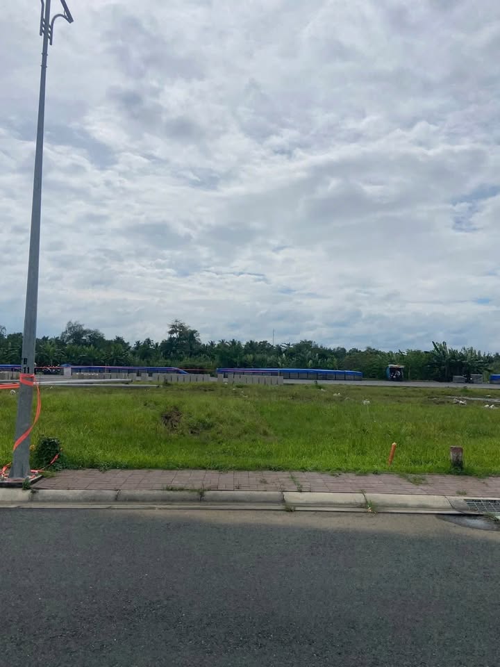 Bán đất nền KDC Nam Long 2 (9A) Cần Thơ 90m² giá 3.29 tỷ - Vị trí đẹp, sổ hồng chính chủ!