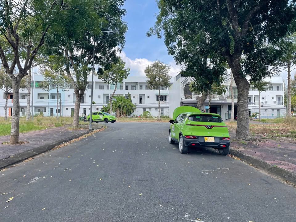 Đất nền liền kề đường N5 KĐT 5A, 84m² - Vị trí trung tâm, giá thỏa thuận!